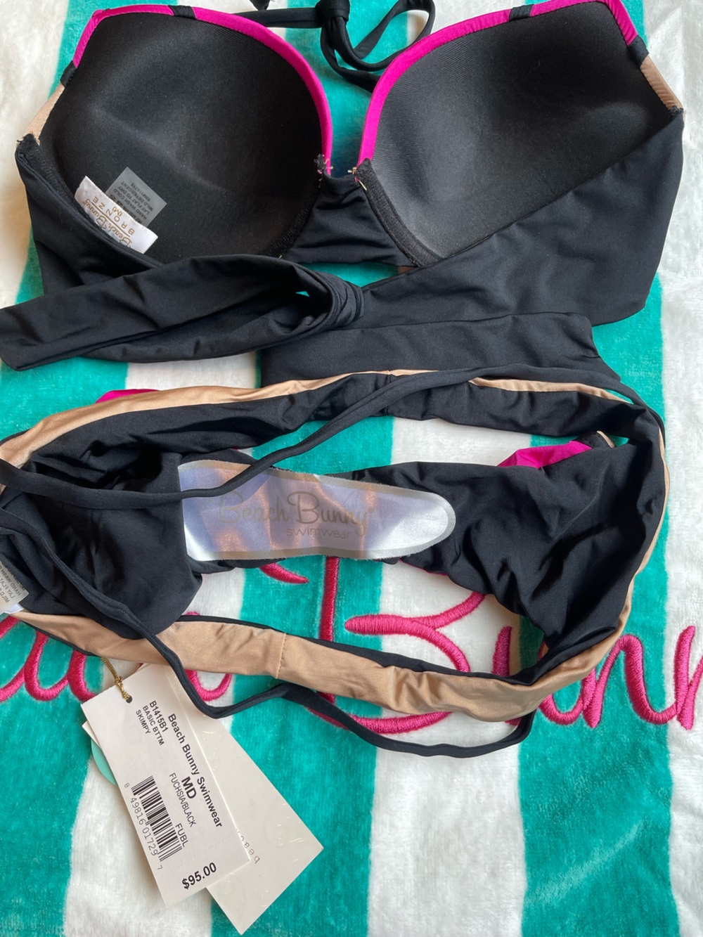 NWT beach bunny bikini medium set - Picture 8 of 10